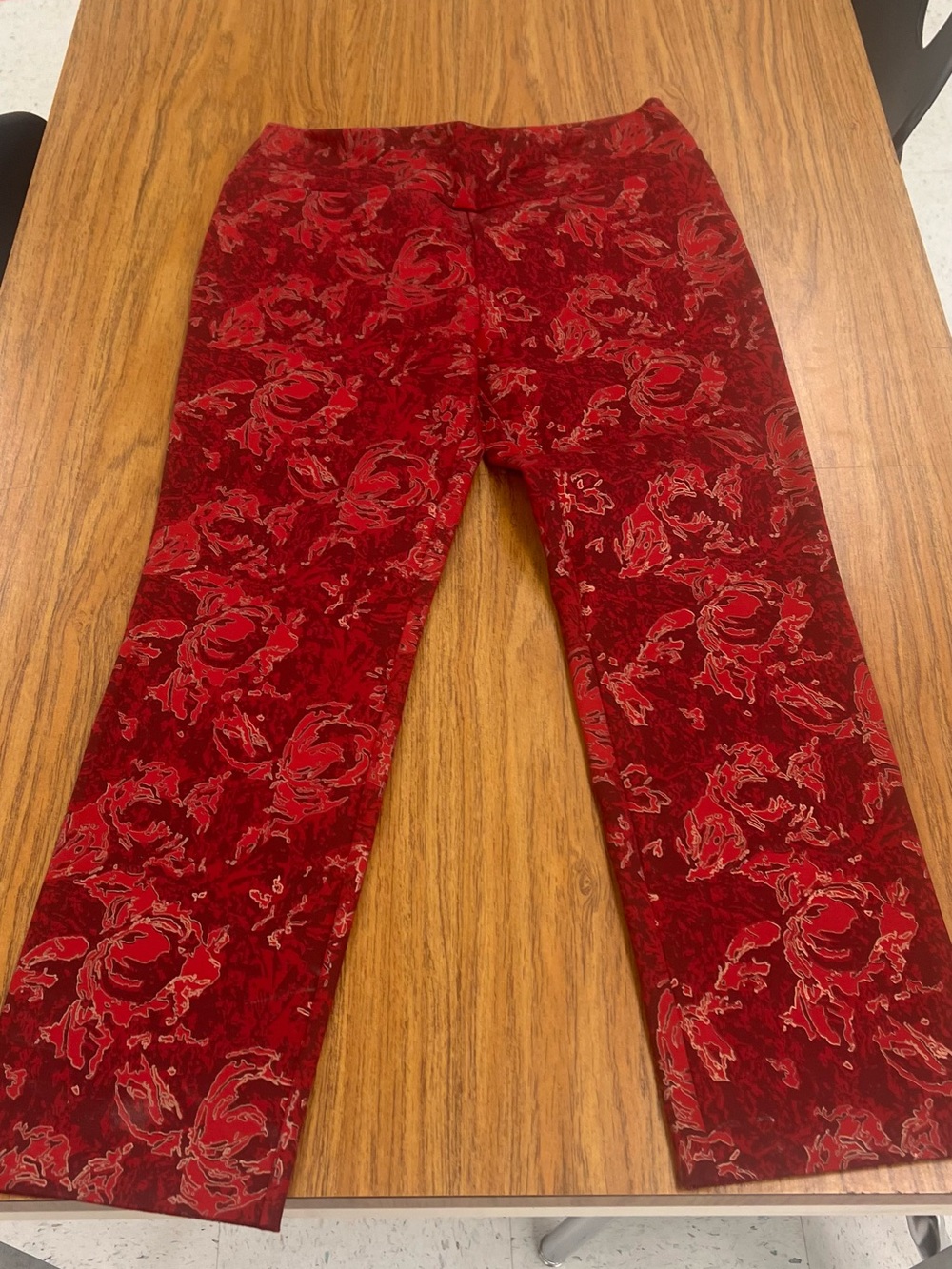 Soft Surroundings Red/Gold Abstract Pattern Thick Leggings Size Petite Small